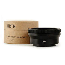 Urth Lens Mount Adapter: Compatible with Pentacon Six (P6) Lens to Canon (EF / EF-S) Camera Body