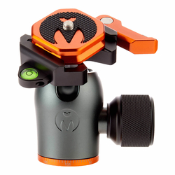 3 Legged Thing Airhed Foto 