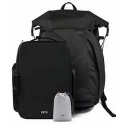 Urth Helios Outdoor Backpack 40L (Onyx) + Core Camera Cube L + Stratus Rain Cover